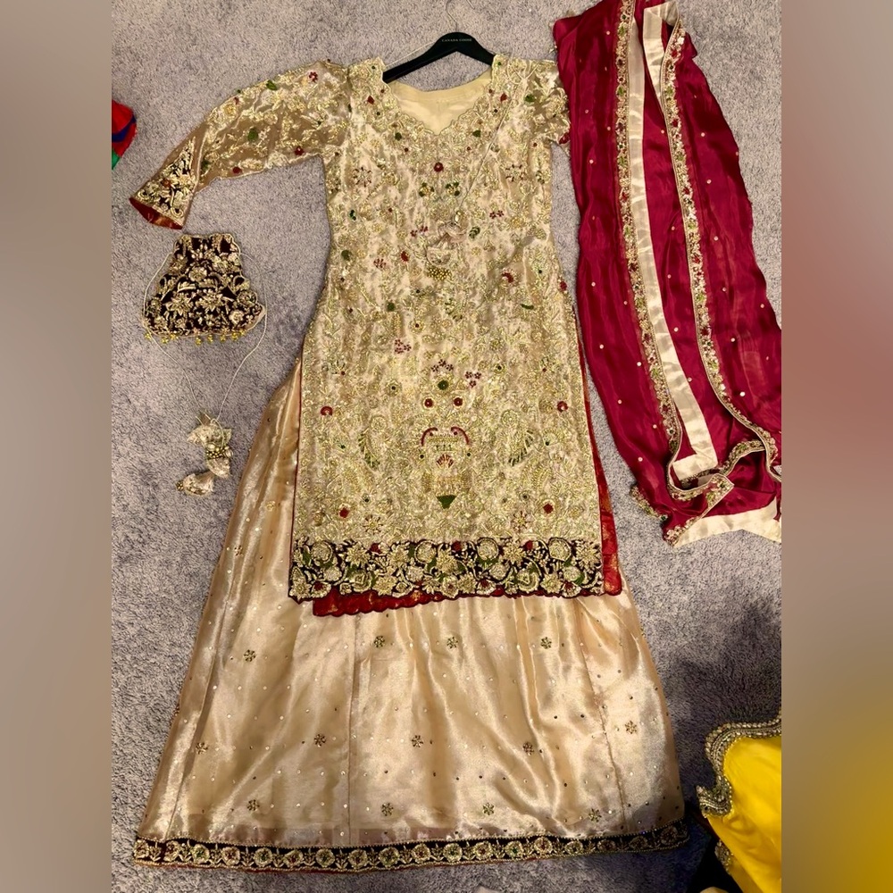 Pakistani Wedding Elegant Gold and Red Embroidered Traditional Outfit 4 piece